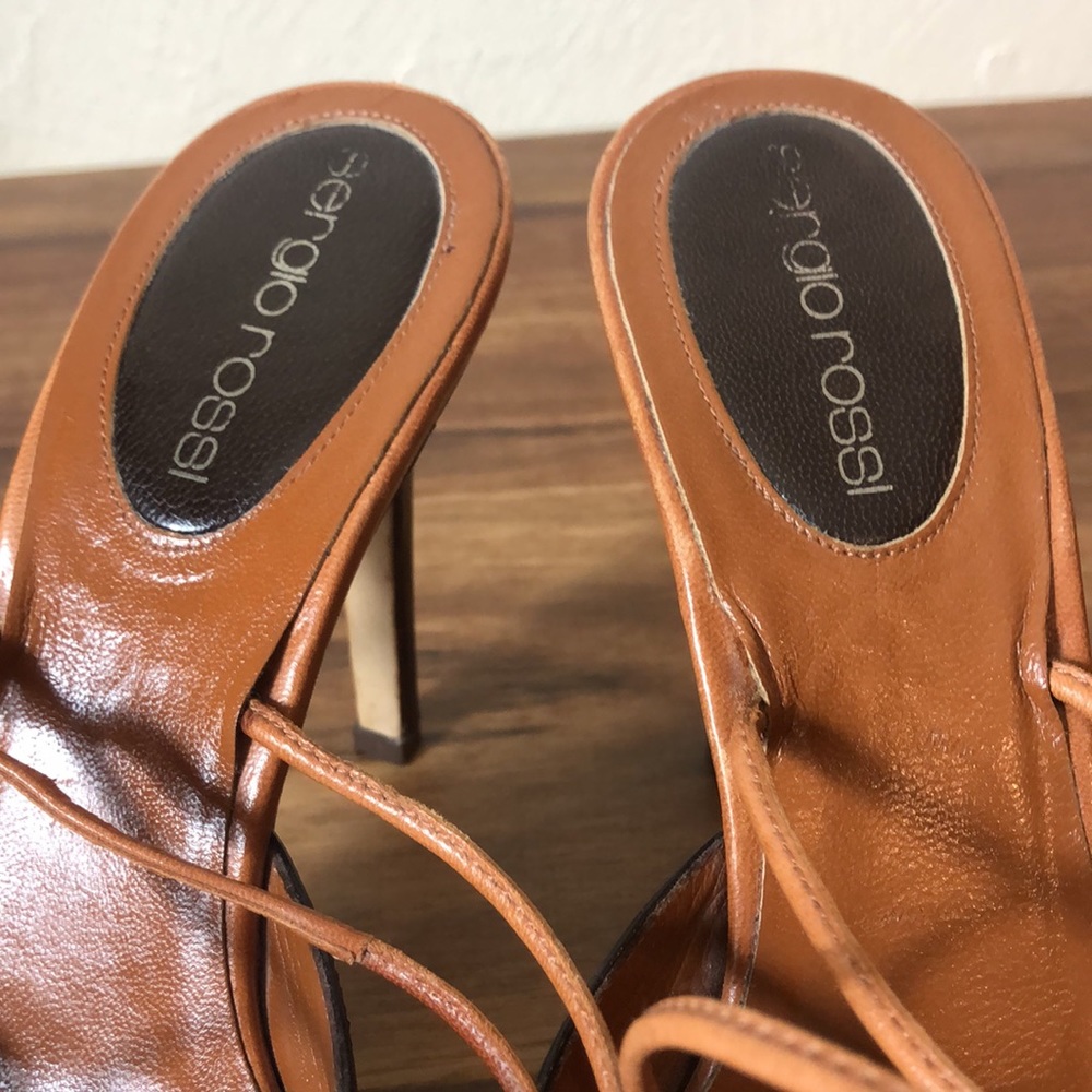 Vintage Sergio Rossi Italian Made strappy leather sandals. Size 6 - Picture 9 of 10